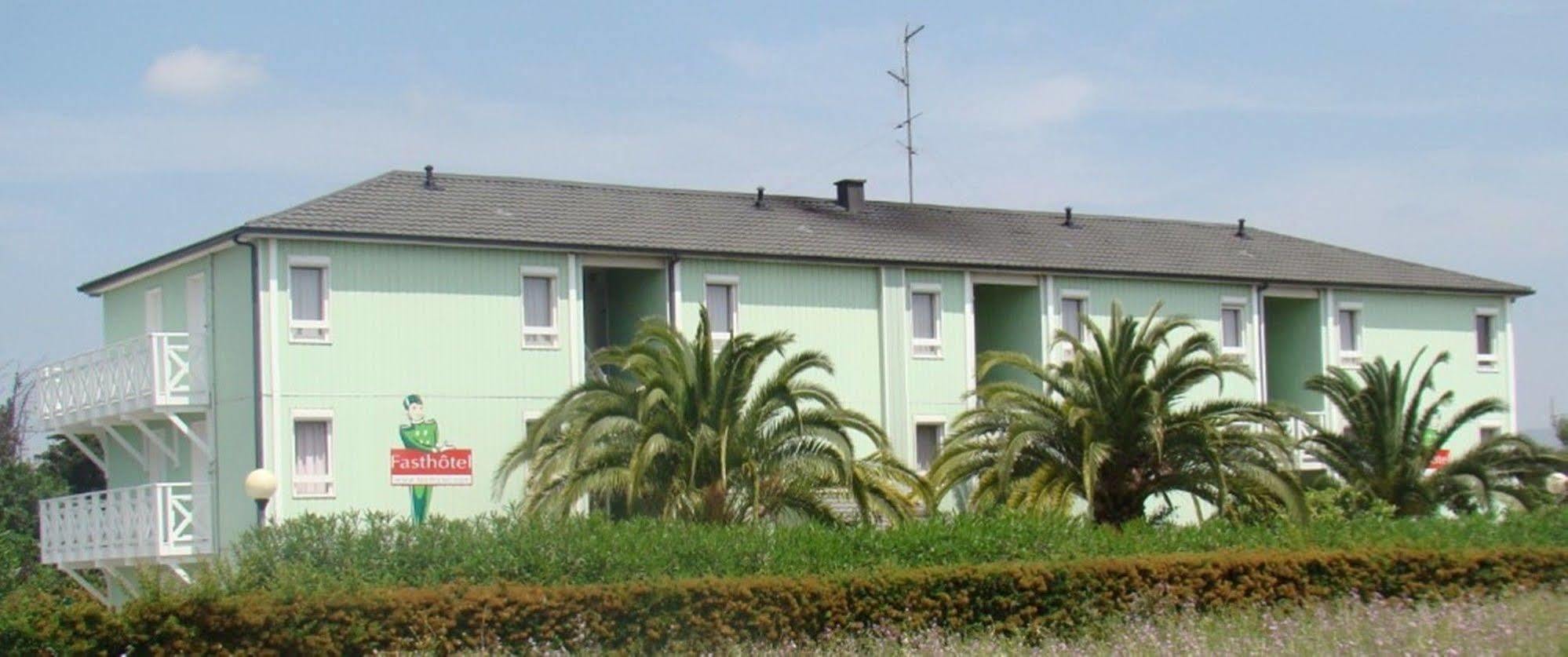 Fasthotel Perpignan Buitenkant foto